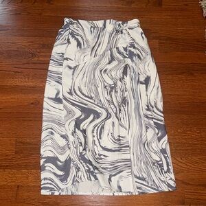 Midi skirt